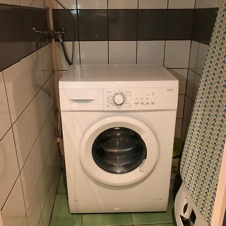 Chezclervie City, Close To Paris La Defense U Arena